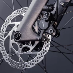 Schindelhauer Heinrich- Enviolo Automaattivaihteet 13 Schindelhauer Heinrich- Enviolo Automaattivaihteet -Sähköpyörät Myymälä Shimano MT401 levyjarrut