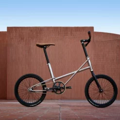 Castro Bikes M1s – 2-vaihteinen Kaupunkipyörä -Sähköpyörät Myymälä products Castro Bikes 01