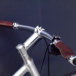 Schindelhauer Lotte 8-vaihteinen Naisten Pyörä – Harjattu Alumiini -Sähköpyörät Myymälä products Lotte 05