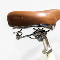 Electra Loft 7D – Seafoam -Sähköpyörät Myymälä products electra loft vanilla 2