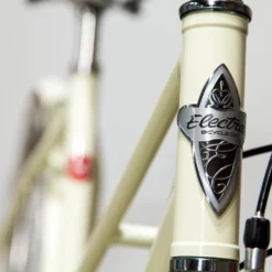 Electra Loft 7D – Seafoam -Sähköpyörät Myymälä products electra loft vanilla 8