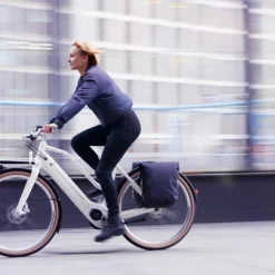 Schindelhauer Hannah Enviolo Automaattivaihteet – Titan Silver -Sähköpyörät Myymälä schindelhauer hannah naisten sahkopyora 1