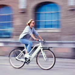 Schindelhauer Hannah Enviolo Automaattivaihteet – Titan Silver -Sähköpyörät Myymälä schindelhauer hannah sahkopyora