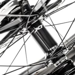 Moustache Samedi 29 Trail 10 -Sähköpyörät Myymälä shimano xt navat