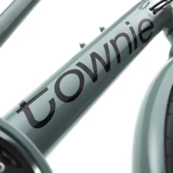 Electra Townie Go! 7D EQ Lunar Grey Step-Thru -Sähköpyörät Myymälä townie go 7D eq step thru lunar grey ebike