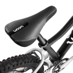 Woom Off Air 5 Joustokeulalla -Sähköpyörät Myymälä woom off 5 lasten mtb satula